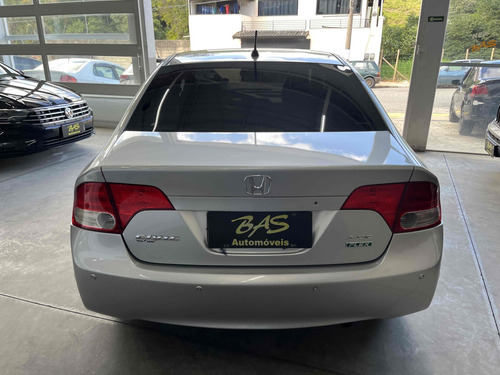 Honda Civic 1.8 LXS 16V FLEX 4P AUTOMÁTICO
