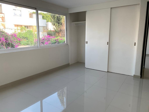 Imagen 13 de 20 de Venta De Casa Remodelada!!! En Colonia Santa Cecilia De 237m