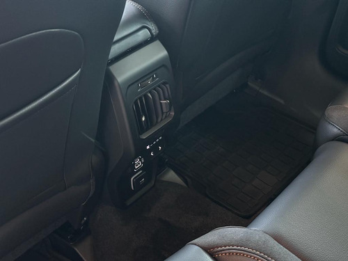 Jeep Commander 1.3 T270 Limited 4X2 At6