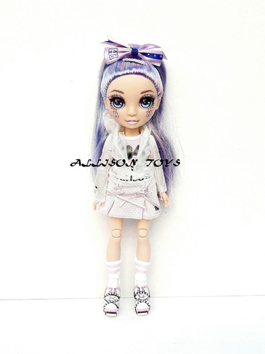 Rainbow High Cheer Violet Willow Animadora