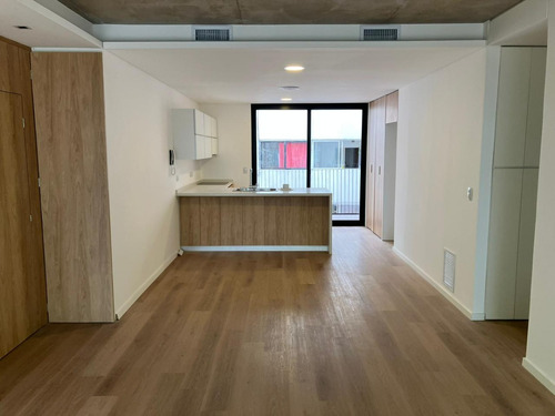 Venta Impecable 3 Ambientes Olivos. Consultar Para Visita.