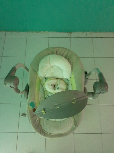 Imagen 4 de 4 de Mecedora Para Bebés Marca Ingenuity