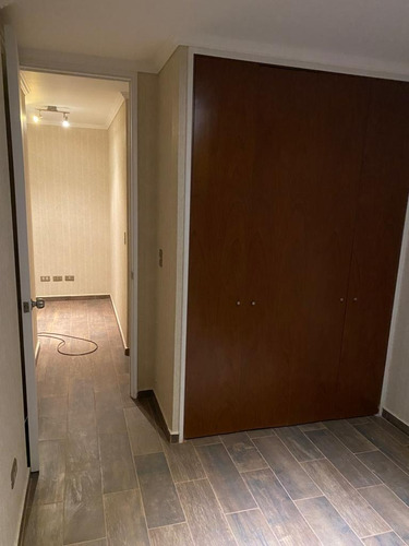 Departamento En Venta! Ubicado En Av. Irarrázaval 2042 Piso4