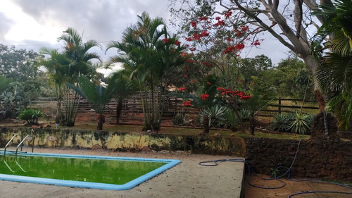 Essa Casa Tem 3 Quarto 2 Salas 2 Banheiro Casa Pra Case.