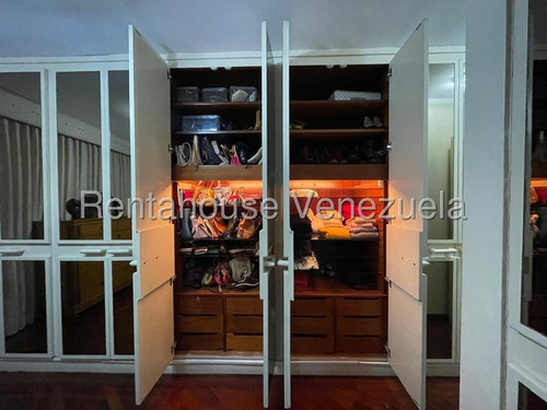 Exclusivo Apartamento Comodo Y Con Buena Distribucion En Venta En La Castellana Yf
