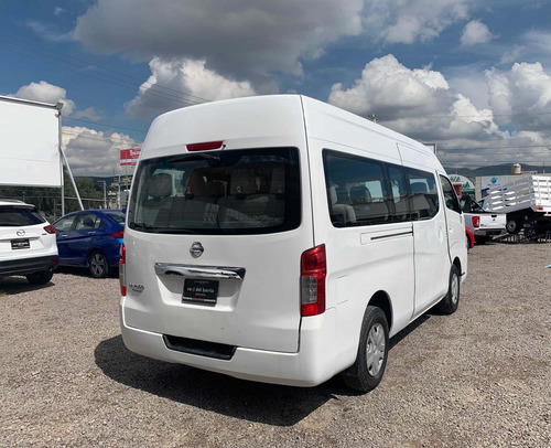 Imagen 5 de 15 de Nissan Urvan 2.5 15 Pas Amplia Aa Mt 2016