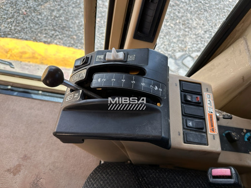 Motoconformadora Caterpillar/john Deere/jcb