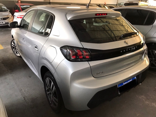 Imagen 8 de 12 de Peugeot 208 Allure Vti Tiptronic At6 Año 2022