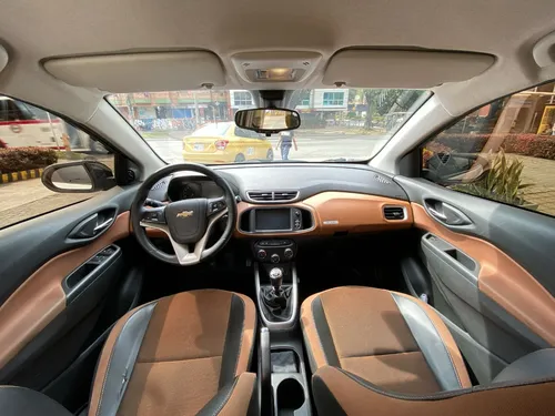 Chevrolet Onix 1.4 Active