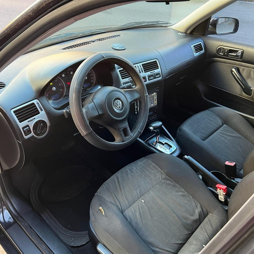 Imagen 14 de 25 de Volkswagen Bora 2.0 Trendline 115cv Tiptronic