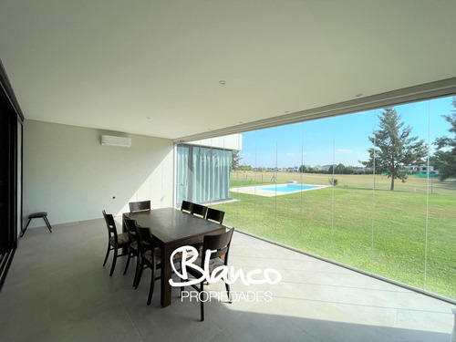 Casa En Venta En Haras Santa Maria, Escobar, G.b.a. Zona Norte