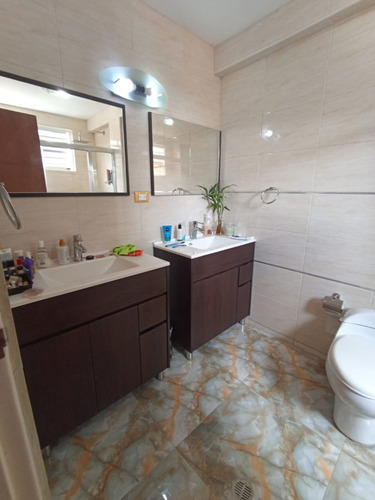 Las Palmas Townhouse En Venta Conj Resd Las Palmas El Parral 03-04