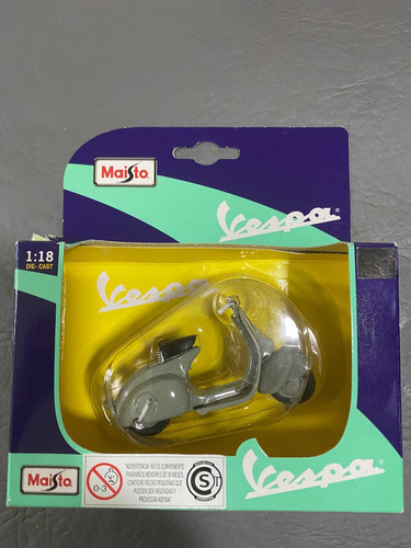 Imagen 2 de 5 de Maisto Vespa Escala 1/18