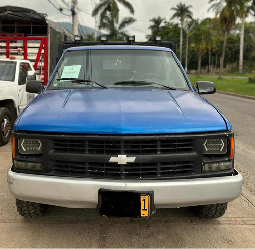 Chevrolet Cheyenne 5.7 C1500