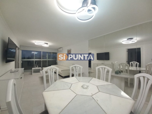 Imagen 3 de 27 de Vende Apartamento De 2 Dormitorios Y Medio En Chiverta, Reciclado Completo. Punta Del Este