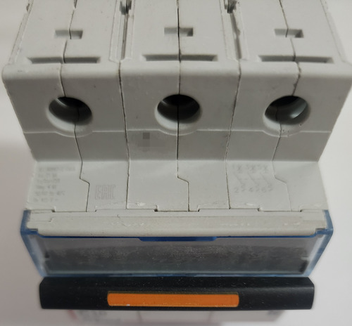 Interruptor Automatico 3p 10a 25ka Curva C 409780 Legrand