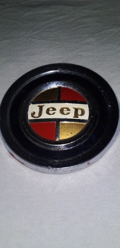 Insignia Jeep Gladiator Repintada.