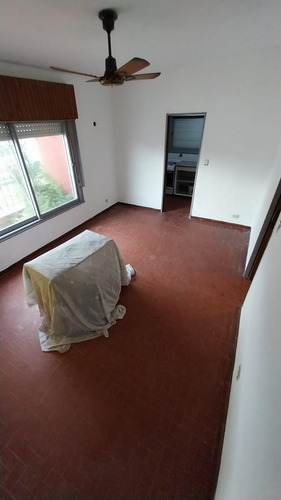 Casa A La Venta En Guido Spano Y Santa Fe Bella Vista!!