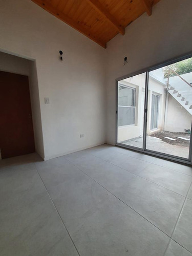 Ph De 3 Ambientes A Estrenar Con Jardin Y Terraza En Venta. Florida Oeste
