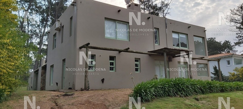 Casa En Laguna Blanca Punta Del Este En Venta- Ref: 4600