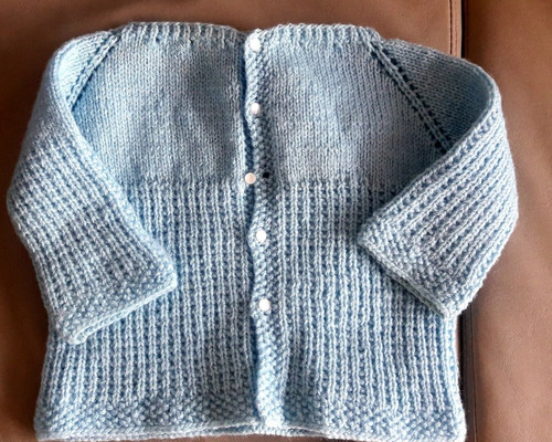 Cardigan Talle 3-6 M Bebe Celeste M.larga Tejido A Mano