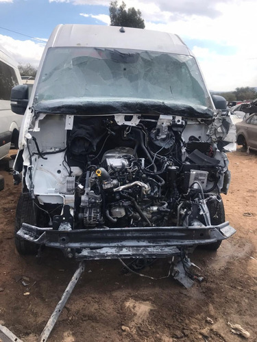 Imagen 2 de 11 de Desarmo Volkswagen Crafter Tdi Año 2020 Panel Por Partes