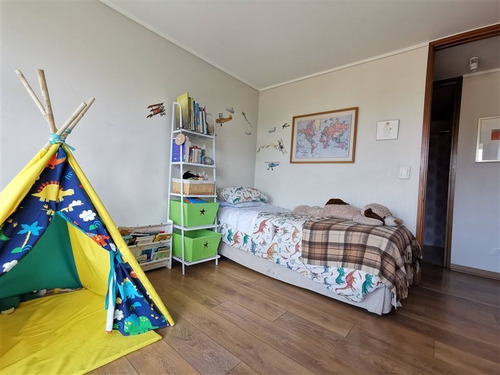 Departamento En Arriendo De 2 Dorm. En Vitacura