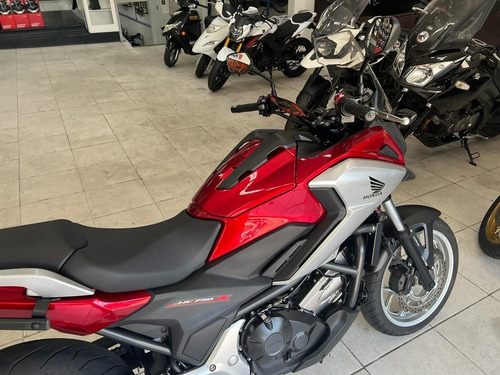 Imagem 3 de 9 de Honda Nc 750x Abs
