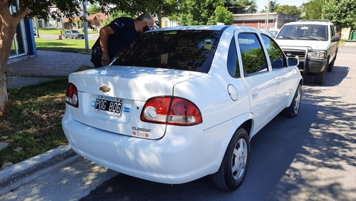 Chevrolet Corsa Classic Ls Gnc