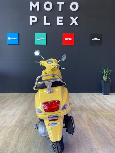 Imagen 2 de 7 de Vespa Vxl 150