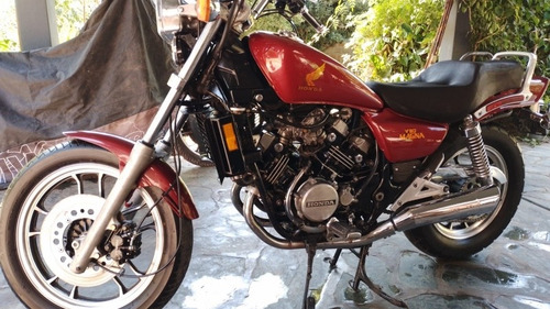 Imagen 12 de 16 de Honda Magna