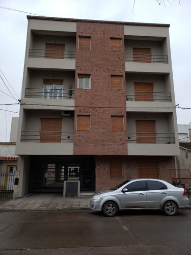 Departamento 3c - Aguado 660