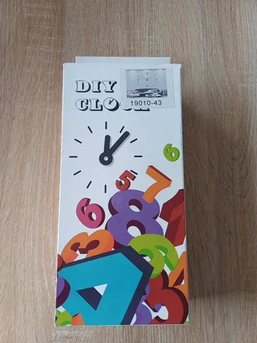 Reloj De Pared 3d Tamaño 50x50cm Mini + Frase En Vinilo