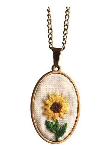 Collar De Girasol Bordado A Mano