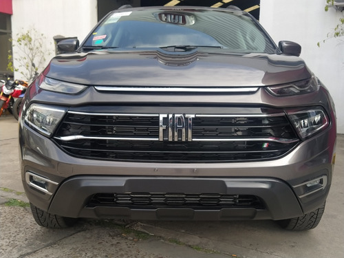 Imagen 4 de 18 de Fiat Toro Freedom 1.8 At6 16v 4x2 My22 No Plan De Ahorro!!!!
