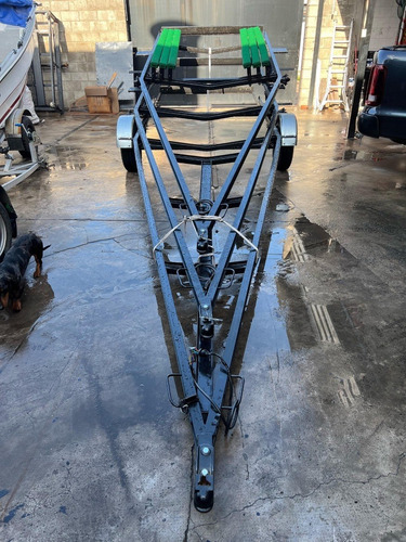 Imagen 4 de 9 de Trailer Pintado Doble T 80mm Cama Para Golpe Doble 4,90mts