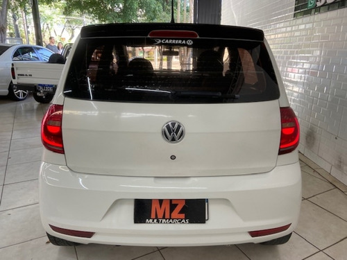 Volkswagen Fox 1.6 MI SELEÇÃO 8V FLEX 4P MANUAL