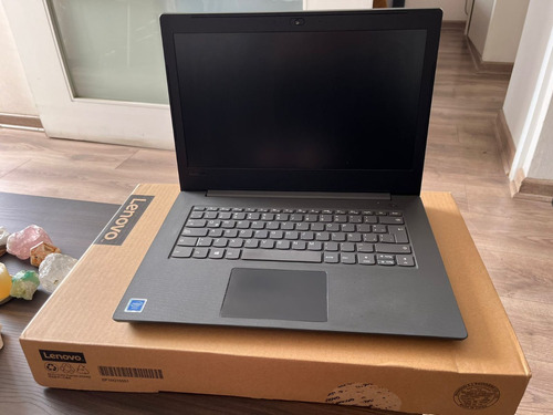 Lenovo Notebook V14 Celeron N4020 8gb 120gb 