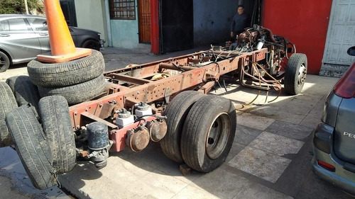 Imagen 3 de 4 de Iveco Eurocargo Chasis