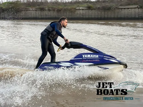 Jet Ski Yamaha Superjet 701