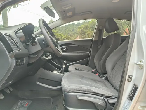 Kia Rio Ub Ex 1.2cc Mt 2017
