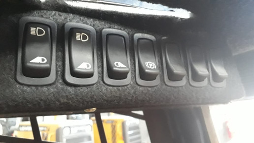 Imagen 10 de 15 de Minicargadora Bull - Mod Av490 - Motor Kubota - Financiación