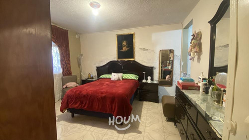 Casa En Gertrudis Sánchez Ii Sección, Gustavo A. Madero Con 6 Recámaras, 149 M², Id: 142499