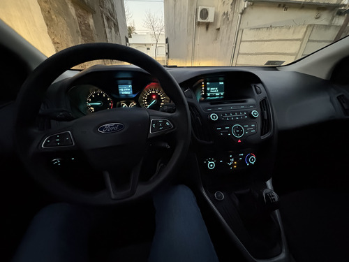 Ford Focus III 1.6 S