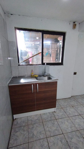 Vendo Propiedad Con 2 Casas, Cerro Navia