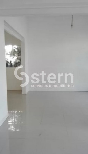 Alquiler De Local Comercial , Centro, Maldonado- Ref: 890