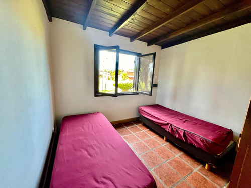 Casa En Balneario La Caleta