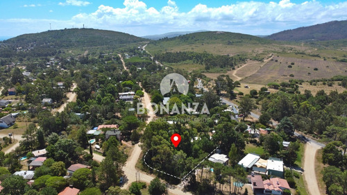 San Francisco, Piriápolis. Terreno Esquina En Venta. 788 Metros Cuadrados. 6 Cuadrad De La Playa