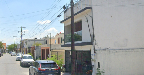 Casa En Villas De Colombia, Roble Norte, General Escobedo, Nuevo Leon. ¡casa En Remate! -jmjc7