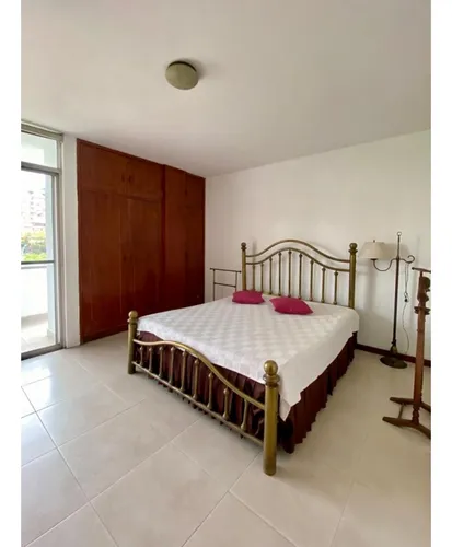 Venta Apartamento De 230mtrs2 En El Peñón, Oeste De Cali 8313.
